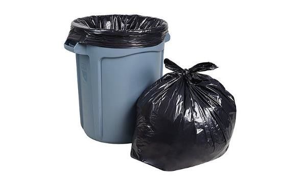 Los desperdicios resistentes de la basura de la basura de la puntura de baja densidad resistente negra pueden los bolsos del trazador de líneas