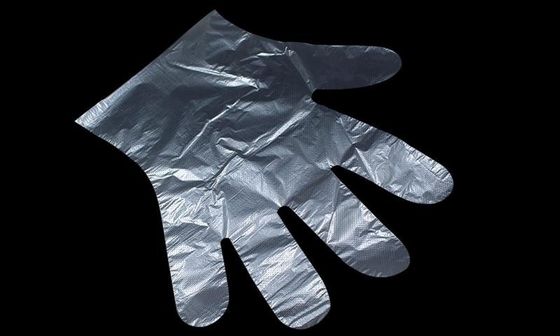El polvo polivinílico disponible claro del guante de la seguridad de la alimentación de los guantes del PE libera