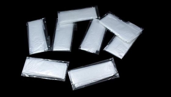 El polvo polivinílico disponible claro del guante de la seguridad de la alimentación de los guantes del PE libera