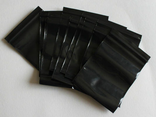 la cremallera plástica polivinílica negra que protege los bolsos reconectables gruesos durables ziplock para la electrónica de la joyería pieza